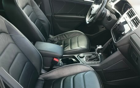 Volkswagen Tiguan II, 2021 год, 3 649 000 рублей, 10 фотография