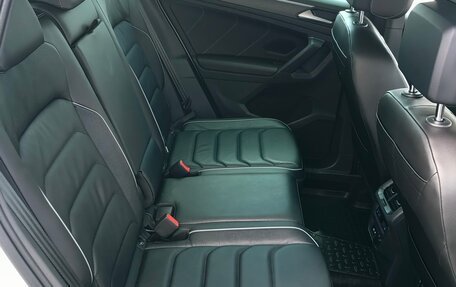 Volkswagen Tiguan II, 2021 год, 3 649 000 рублей, 14 фотография