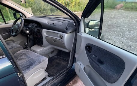 Renault Scenic III, 2001 год, 345 000 рублей, 11 фотография