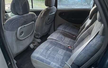 Renault Scenic III, 2001 год, 345 000 рублей, 19 фотография