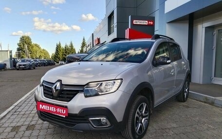 Renault Sandero II рестайлинг, 2018 год, 1 312 890 рублей, 3 фотография