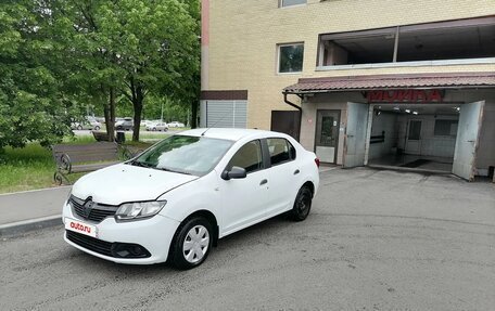Renault Logan II, 2016 год, 380 000 рублей, 2 фотография