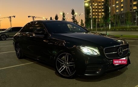 Mercedes-Benz E-Класс, 2016 год, 2 930 000 рублей, 2 фотография