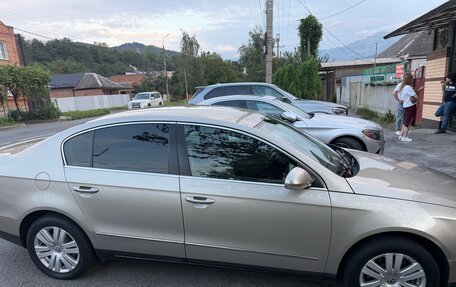 Volkswagen Passat B6, 2006 год, 1 500 000 рублей, 2 фотография