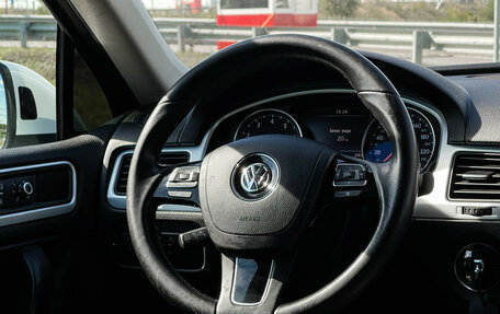 Volkswagen Touareg III, 2013 год, 1 877 000 рублей, 14 фотография