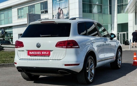 Volkswagen Touareg III, 2013 год, 1 877 000 рублей, 6 фотография