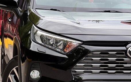 Toyota RAV4, 2020 год, 2 850 000 рублей, 20 фотография