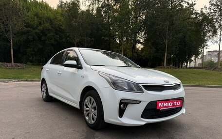 KIA Rio IV, 2017 год, 1 050 000 рублей, 9 фотография