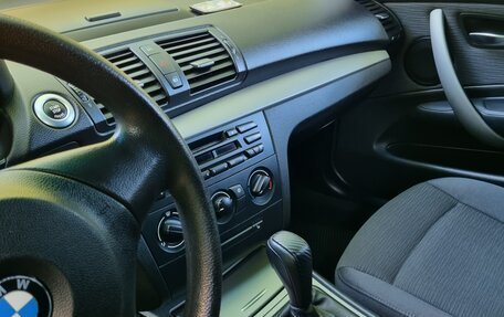 BMW 1 серия, 2011 год, 750 000 рублей, 8 фотография