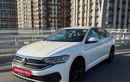 Volkswagen Jetta VII, 2022 год, 1 900 000 рублей, 2 фотография