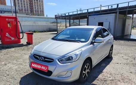 Hyundai Solaris II рестайлинг, 2013 год, 1 130 000 рублей, 14 фотография