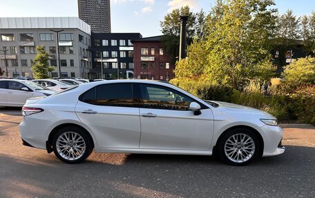 Toyota Camry, 2018 год, 2 500 000 рублей, 14 фотография