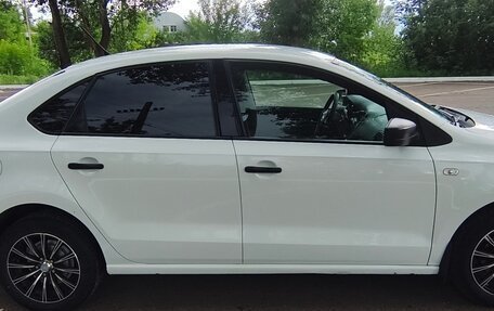 Volkswagen Polo VI (EU Market), 2014 год, 850 000 рублей, 4 фотография