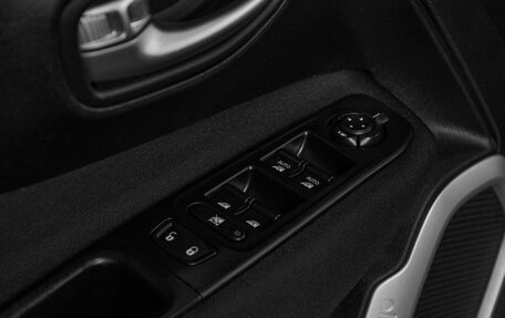 Jeep Renegade I рестайлинг, 2018 год, 1 775 000 рублей, 13 фотография