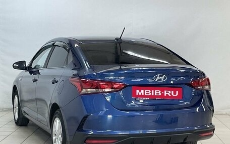 Hyundai Solaris II рестайлинг, 2021 год, 1 780 000 рублей, 5 фотография