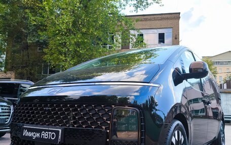 Hyundai Staria, 2025 год, 6 390 000 рублей, 8 фотография
