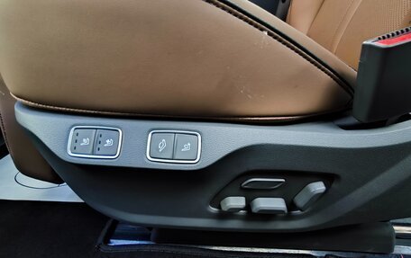 Hyundai Staria, 2025 год, 6 390 000 рублей, 24 фотография