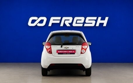 Chevrolet Spark III, 2013 год, 610 000 рублей, 4 фотография