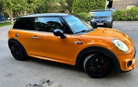 MINI Hatch, 2016 год, 2 400 000 рублей, 5 фотография