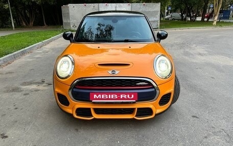 MINI Hatch, 2016 год, 2 400 000 рублей, 3 фотография