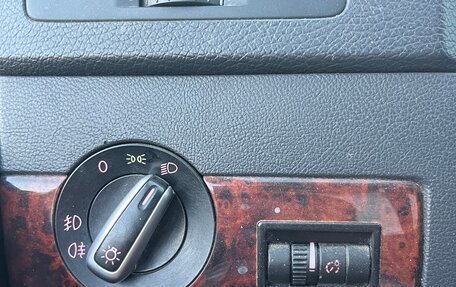Volkswagen Multivan T5, 2012 год, 2 100 000 рублей, 10 фотография