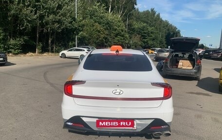 Hyundai Sonata VIII, 2020 год, 1 870 000 рублей, 4 фотография
