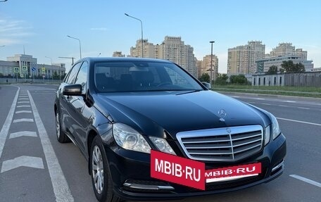 Mercedes-Benz E-Класс, 2012 год, 1 670 000 рублей, 2 фотография