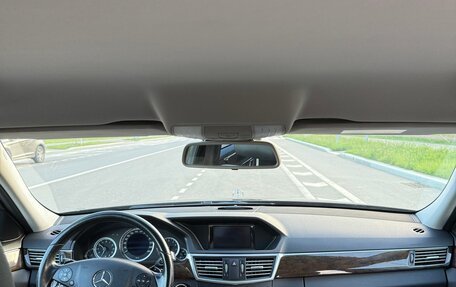 Mercedes-Benz E-Класс, 2012 год, 1 670 000 рублей, 13 фотография