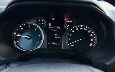 Toyota Land Cruiser Prado 150 рестайлинг 2, 2017 год, 4 100 000 рублей, 18 фотография