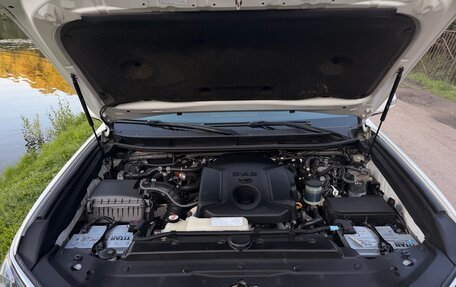 Toyota Land Cruiser Prado 150 рестайлинг 2, 2017 год, 4 100 000 рублей, 20 фотография