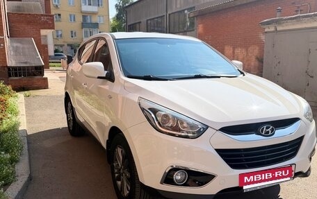 Hyundai ix35 I рестайлинг, 2014 год, 1 590 000 рублей, 2 фотография