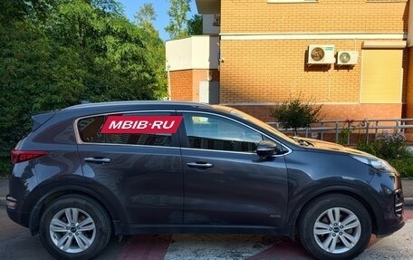 KIA Sportage IV рестайлинг, 2017 год, 1 850 000 рублей, 4 фотография