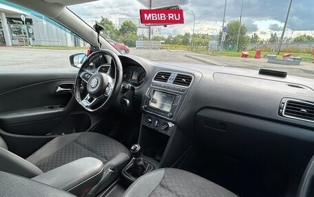 Volkswagen Polo VI (EU Market), 2018 год, 1 199 000 рублей, 18 фотография