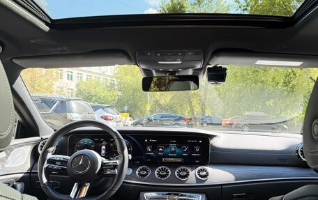 Mercedes-Benz CLS, 2021 год, 6 300 000 рублей, 28 фотография