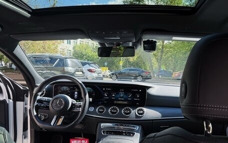 Mercedes-Benz CLS, 2021 год, 6 300 000 рублей, 27 фотография