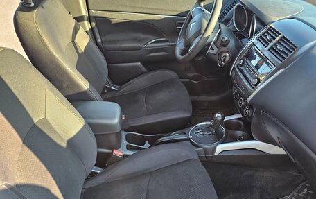 Mitsubishi ASX I рестайлинг, 2013 год, 1 230 000 рублей, 10 фотография