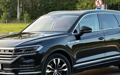 Volkswagen Touareg III, 2019 год, 3 899 999 рублей, 1 фотография