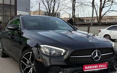 Mercedes-Benz E-Класс, 2022 год, 4 600 000 рублей, 1 фотография