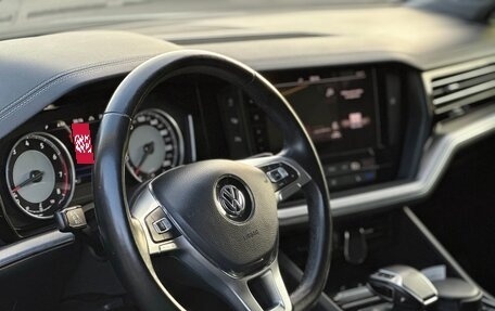 Volkswagen Touareg III, 2019 год, 3 899 999 рублей, 7 фотография