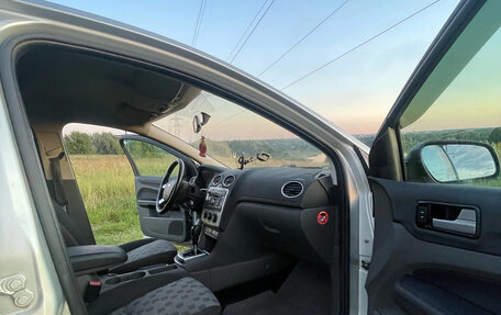 Ford Focus II рестайлинг, 2006 год, 250 000 рублей, 14 фотография