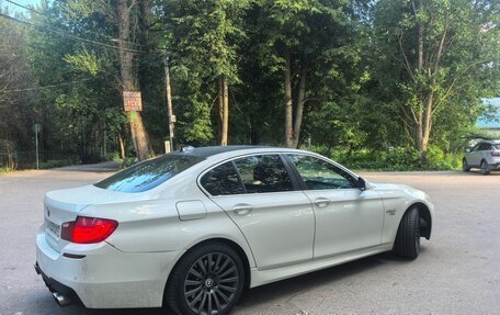 BMW 5 серия, 2011 год, 1 500 000 рублей, 2 фотография