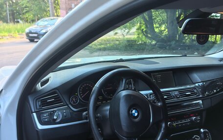 BMW 5 серия, 2011 год, 1 500 000 рублей, 6 фотография