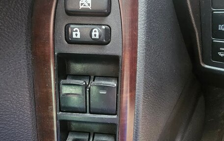 Toyota Land Cruiser Prado 150 рестайлинг 2, 2014 год, 3 200 000 рублей, 11 фотография