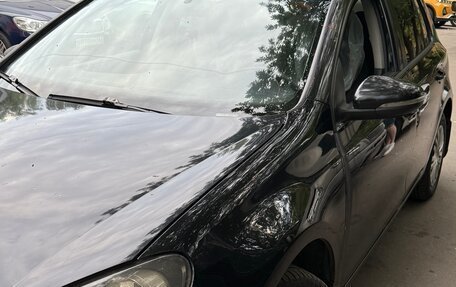 Volkswagen Golf VI, 2010 год, 550 000 рублей, 2 фотография