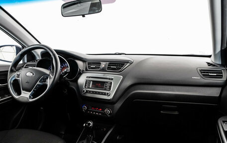 KIA Rio III рестайлинг, 2016 год, 999 000 рублей, 10 фотография