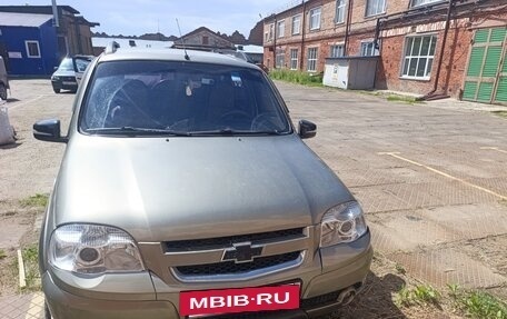 Chevrolet Niva I рестайлинг, 2013 год, 350 000 рублей, 2 фотография