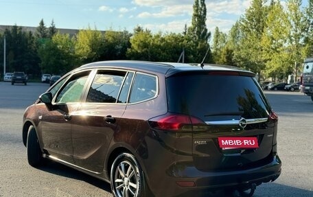 Opel Zafira C рестайлинг, 2012 год, 1 300 000 рублей, 3 фотография