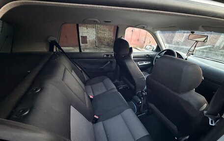 Volkswagen Golf IV, 2003 год, 550 000 рублей, 7 фотография