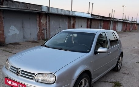 Volkswagen Golf IV, 2003 год, 550 000 рублей, 2 фотография