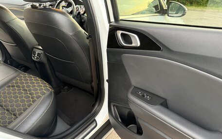 KIA XCeed I, 2021 год, 2 100 000 рублей, 13 фотография